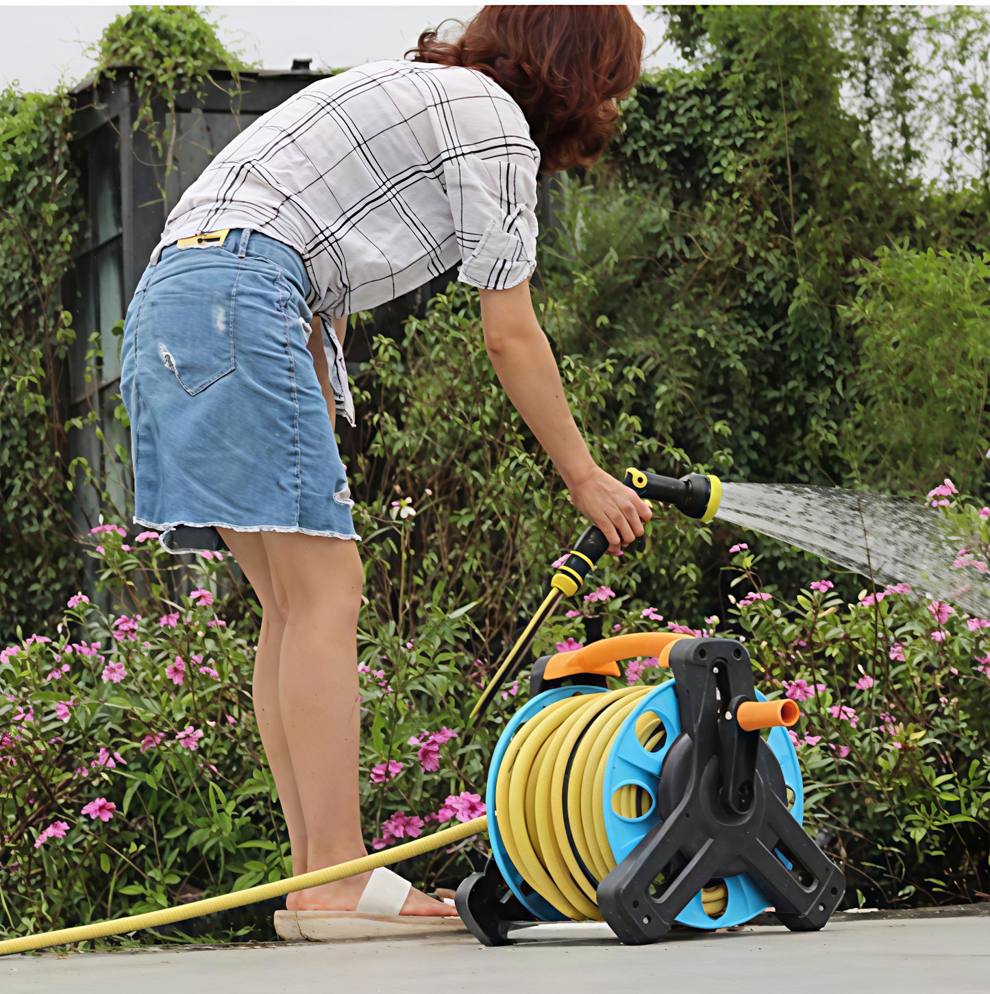 بكرة خرطوم مياه 30 متر مع رشاش متعدد الاستخدام